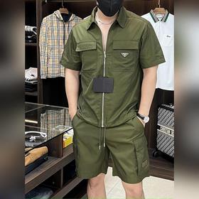 Prada 早春款2025最新款時尚設計師款秘 普拉達翻領開衫短袖短褲套裝，處處