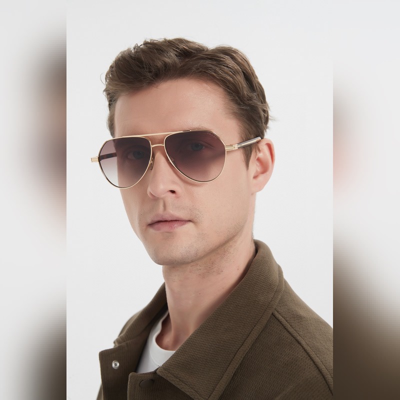 PRADA MODEL：PR B116S SIZE：61口14-145