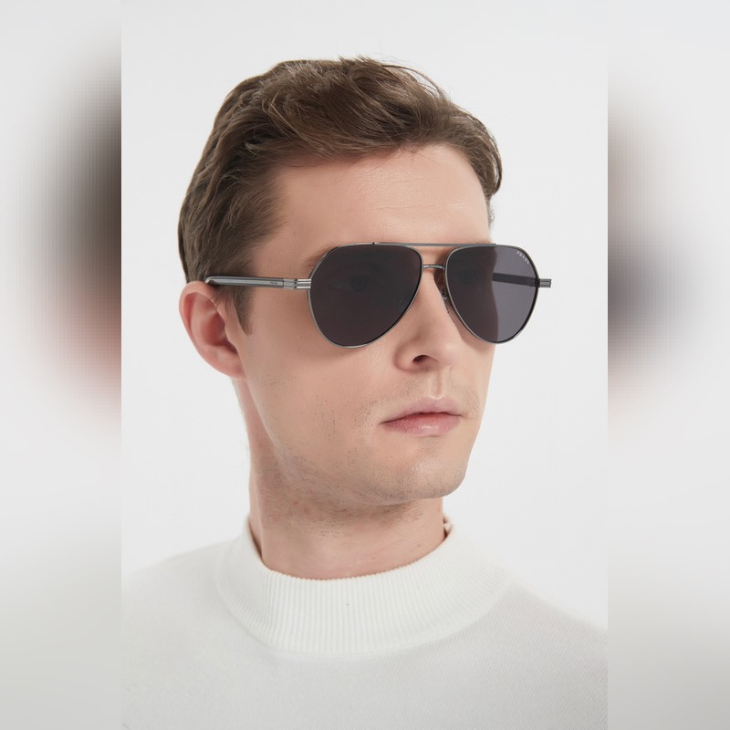 PRADA MODEL：PR B116S SIZE：61口14-145