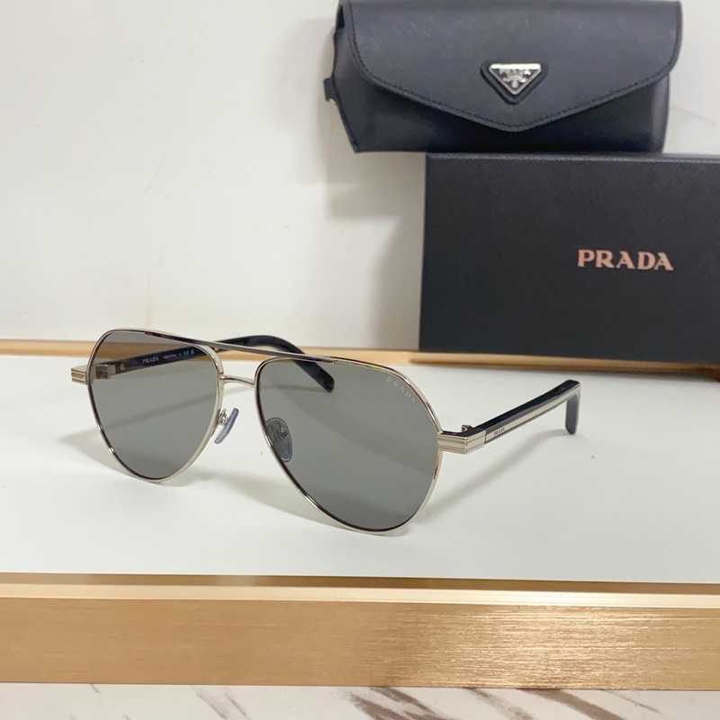 PRADA MODEL：PR B116S SIZE：61口14-145