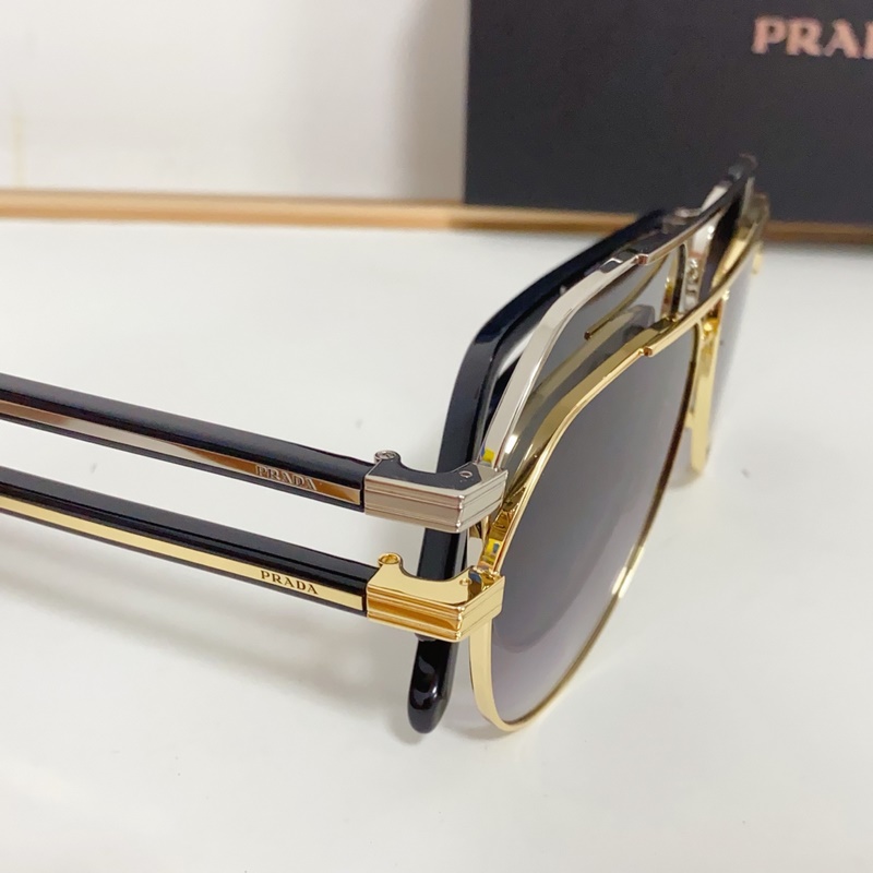 PRADA MODEL：PR B116S SIZE：61口14-145