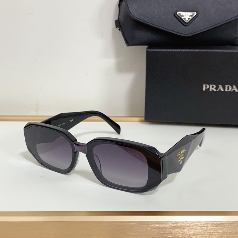 PRADA MOD：PR160S Size：52口21 145