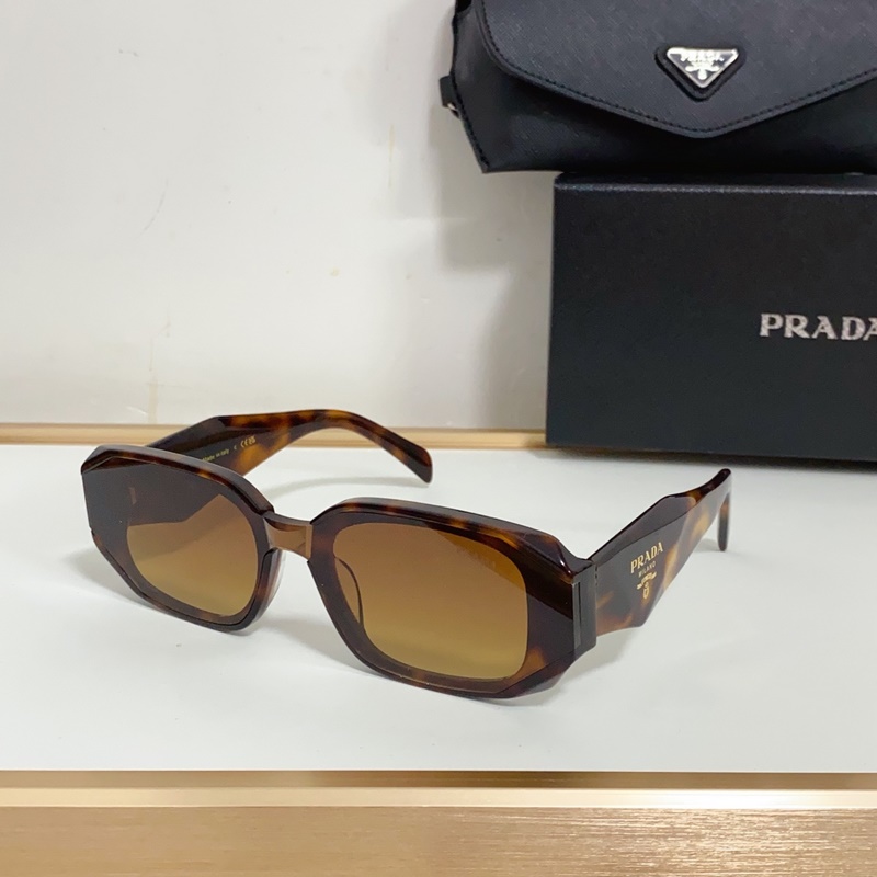 PRADA MOD：PR160S Size：52口21 145