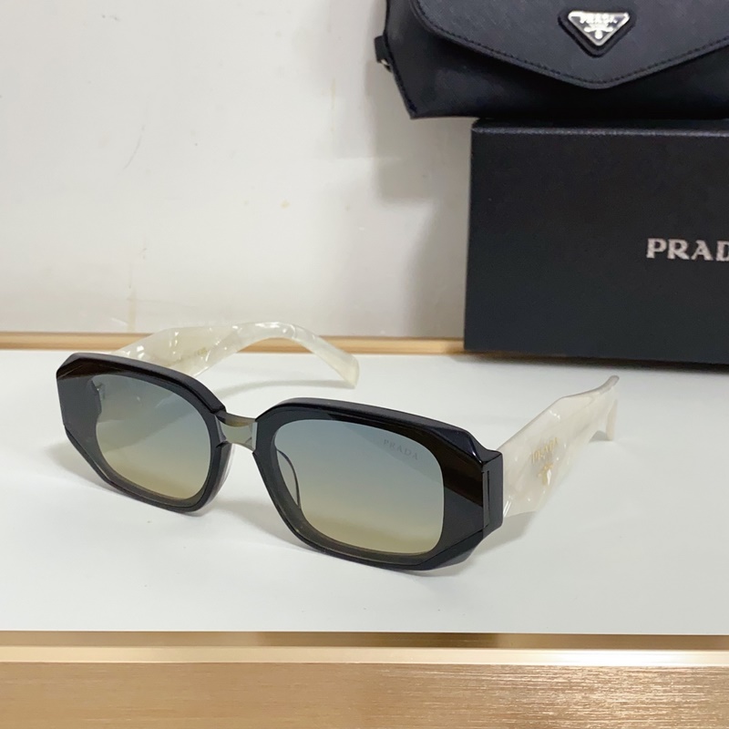 PRADA MOD：PR160S Size：52口21 145