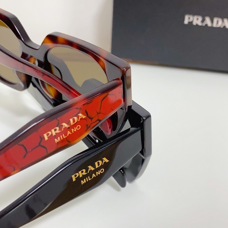 PRADA MODEL：SPR 15WS Size：54口19-140