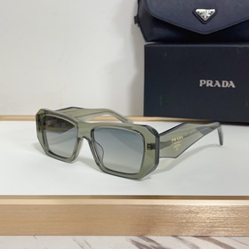 PRADA MODEL：SPR1791 SIZE：53口17-145
