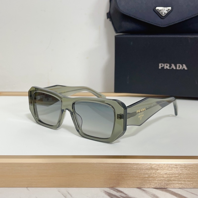 PRADA MODEL：SPR1791 SIZE：53口17-145