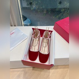 G988所見(jiàn)即所得 原單代購(gòu)品質(zhì)VALENTINO華倫天奴經(jīng)典2025春夏VLO