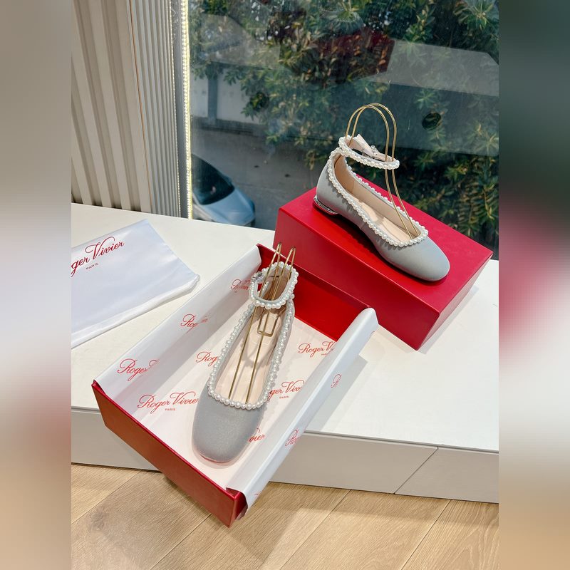 G988所見即所得 原單代購品質VALENTINO華倫天奴經典2025春夏VLO