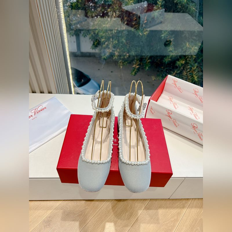 G988所見即所得 原單代購品質VALENTINO華倫天奴經典2025春夏VLO