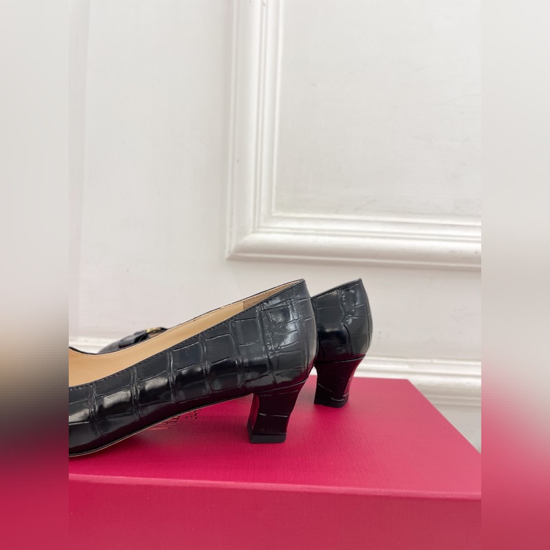 Valentino 華倫天奴 2025ss早春新品 BOWOW石頭紋牛皮單鞋上新