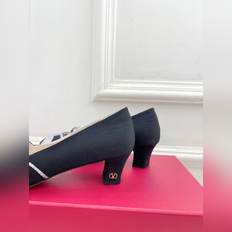 Valentino 華倫天奴 2025ss早春新品 BOWOW綢緞鑽面單鞋上新