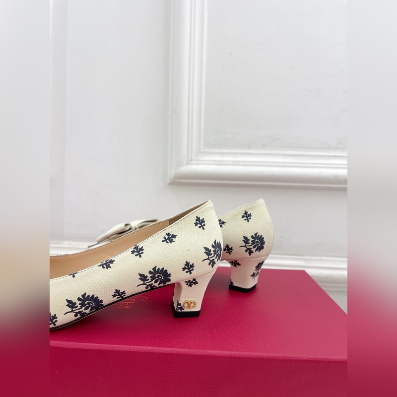 Valentino 華倫天奴 2025ss早春新品 BOWOW 絲質(zhì)花卉印花高跟