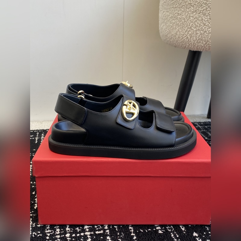 代購級 Valentino 華倫天奴25款大V扣魔術(shù)貼沙灘涼鞋 魔術(shù)貼休閑涼鞋