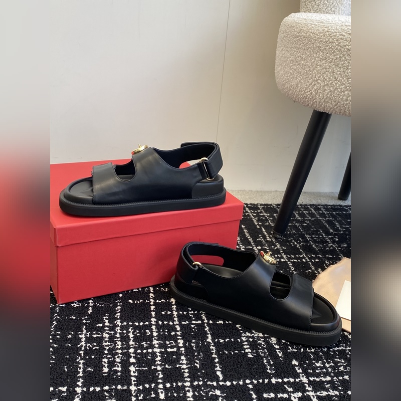 代購級 Valentino 華倫天奴25款大V扣魔術(shù)貼沙灘涼鞋 魔術(shù)貼休閑涼鞋