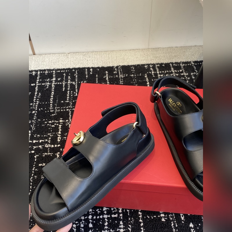 代購級 Valentino 華倫天奴25款大V扣魔術(shù)貼沙灘涼鞋 魔術(shù)貼休閑涼鞋