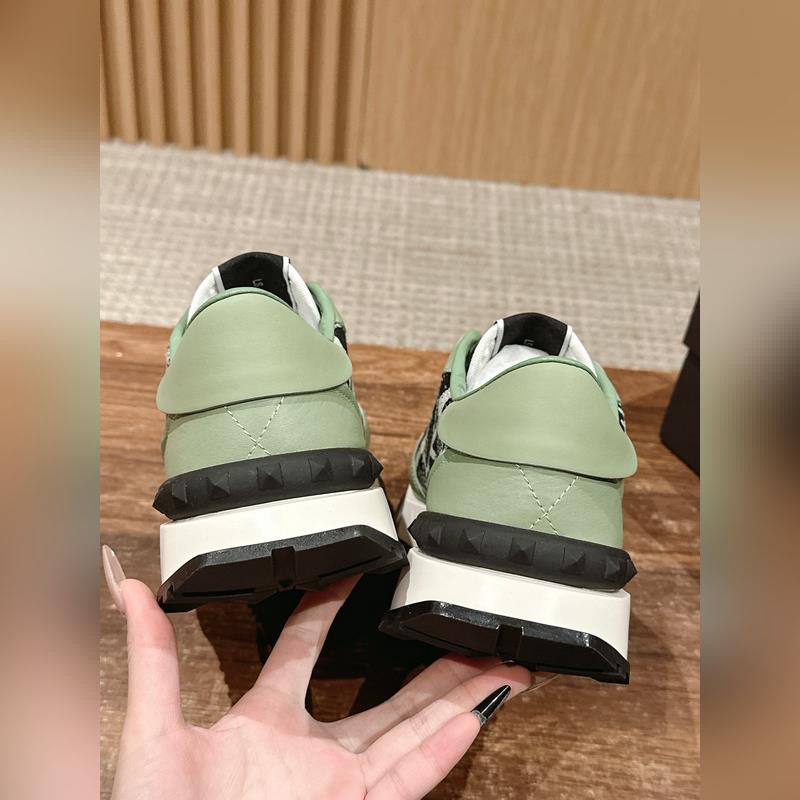 華倫天奴新款休閑運動鞋 進口絲綢小牛皮面 牛仔布印花工藝，牛皮內裡 原版開模TP