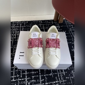 代購(gòu)級(jí) Valentino 經(jīng)典升級(jí) 低幫綁帶運(yùn)動(dòng)鞋、休閑鞋 男士女士真皮闆鞋