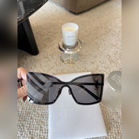 Ysl潮人排隊 YSL M121F 2025上新咯 凹造型絕了 炫酷大貓眼 S