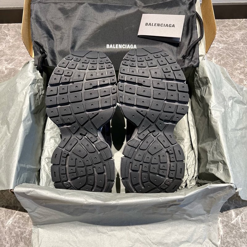頂級(jí)版本 Balenciaga巴黎世家 3XL 圓頭系帶 老爹鞋 油墨灰格子布