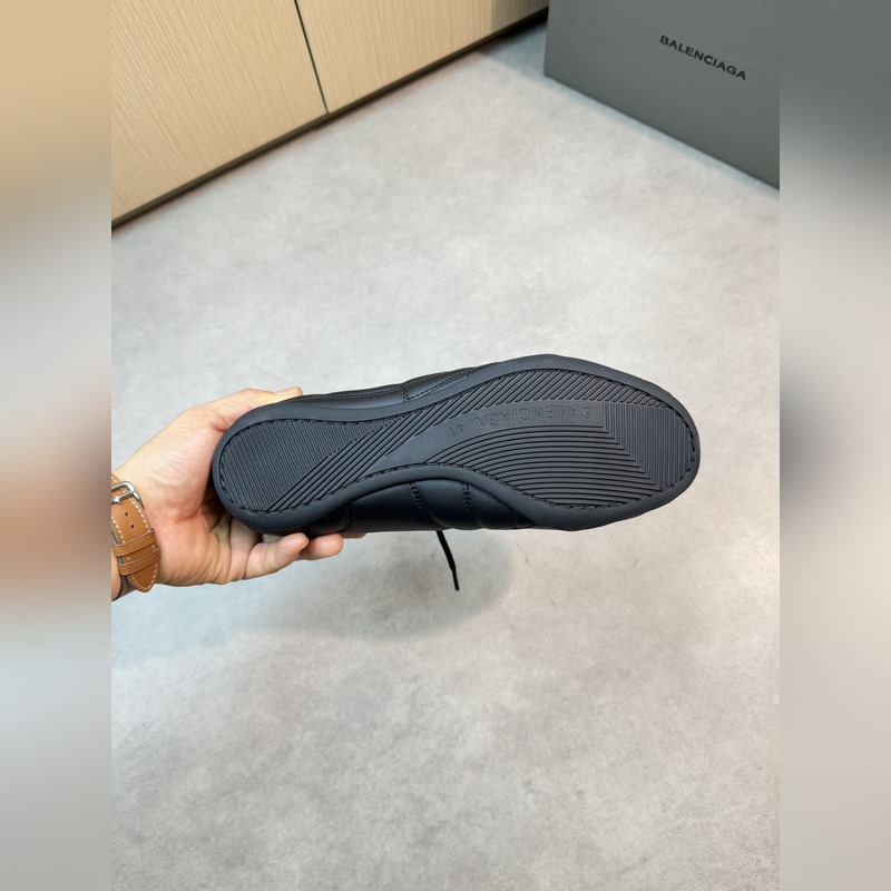 BALENCIAGA 巴黎世家 -高端品質(zhì) 原單 休閑運(yùn)動(dòng)鞋 -鞋面：進(jìn)口 納帕