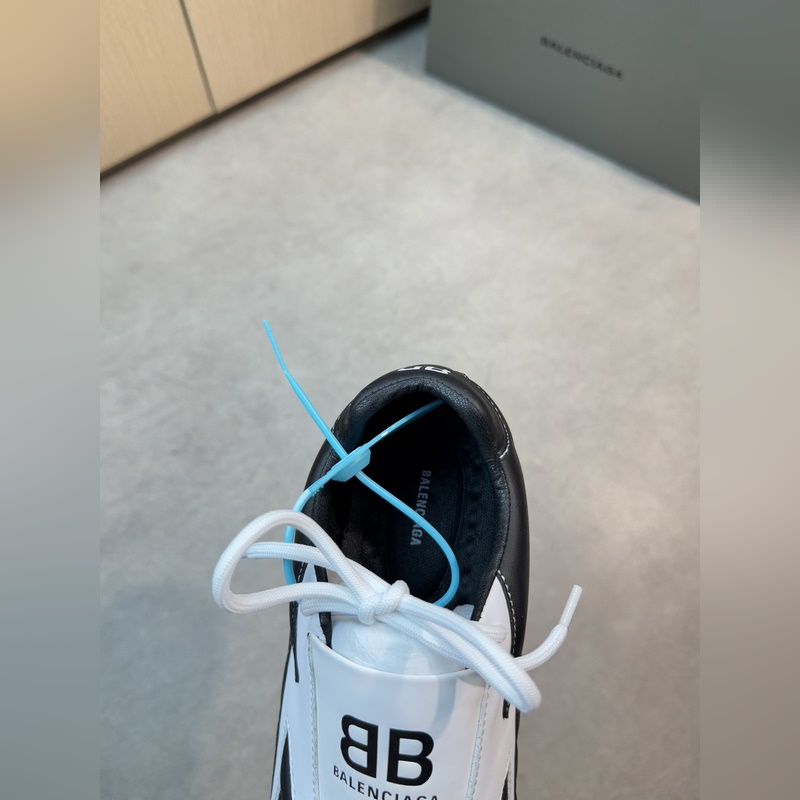 BALENCIAGA 巴黎世家 -高端品質 原單 休閑運動鞋 -鞋面：進口 納帕