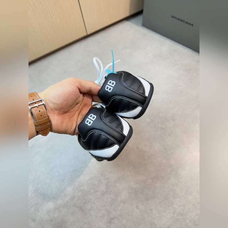 BALENCIAGA 巴黎世家 -高端品質 原單 休閑運動鞋 -鞋面：進口 納帕
