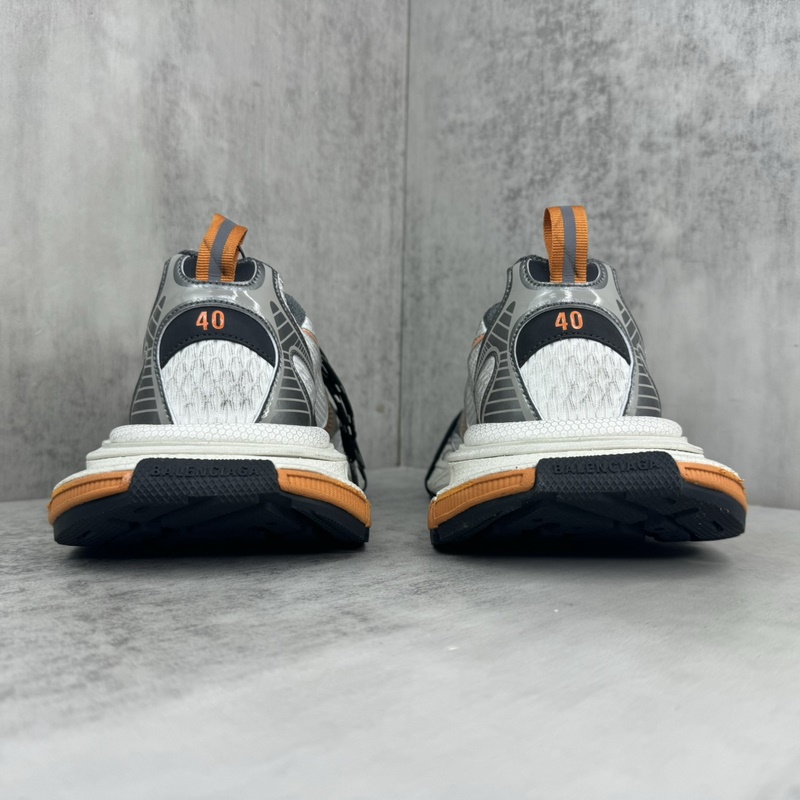 新款上架Balenciaga Phantom Sneaker 3XL 官方同步