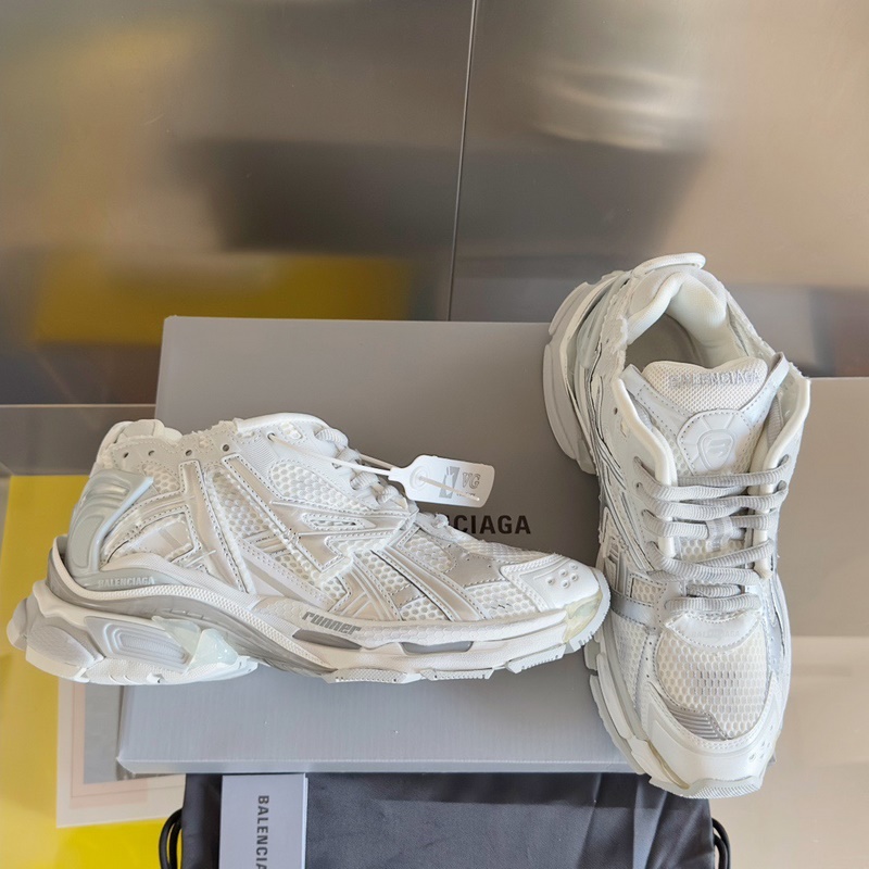 純原版。balenciaga 巴黎世家 runner系列 溶膠鞋 情侶款 老爹鞋