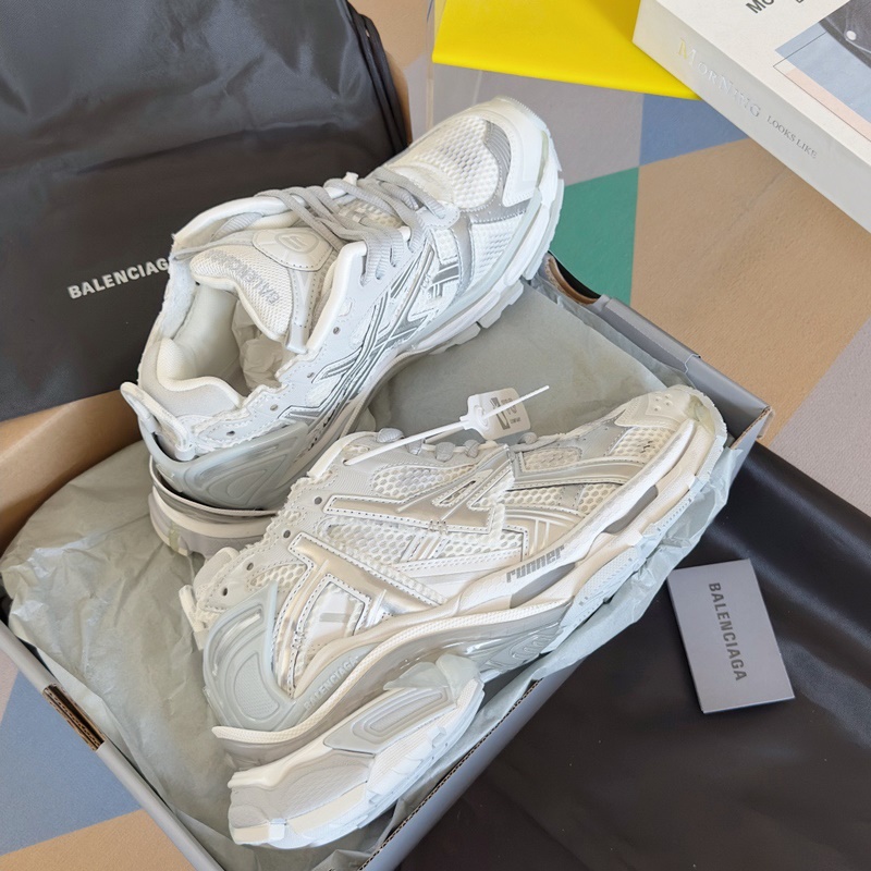 純原版。balenciaga 巴黎世家 runner系列 溶膠鞋 情侶款 老爹鞋