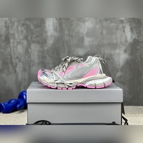 Balenciaga巴黎世家 九代 最新爆款3XL Sneaker系列 情侶款
