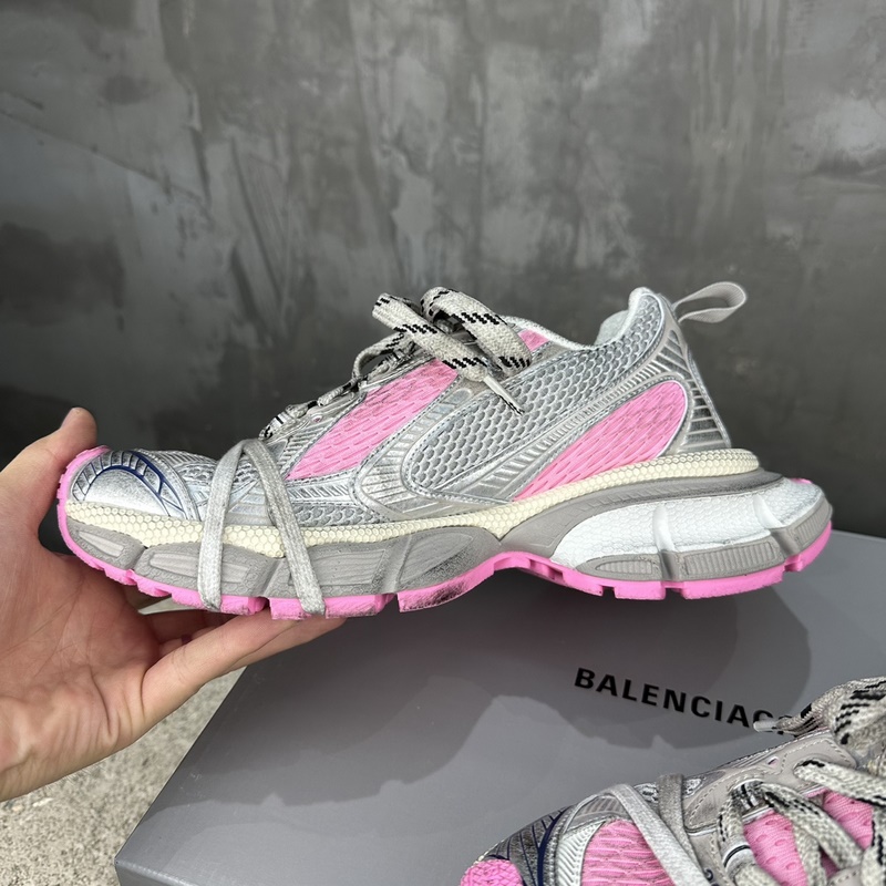 Balenciaga巴黎世家 九代 最新爆款3XL Sneaker系列 情侶款