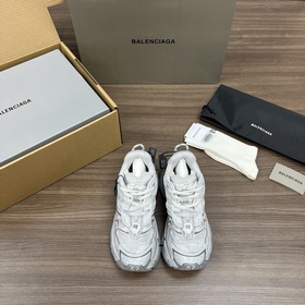 頂級版本BALENCIAGA 巴黎世家-Runner2.0 七代2.0 是通過溢