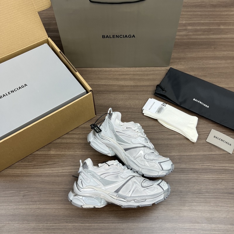 頂級版本BALENCIAGA 巴黎世家-Runner2.0 七代2.0 是通過溢