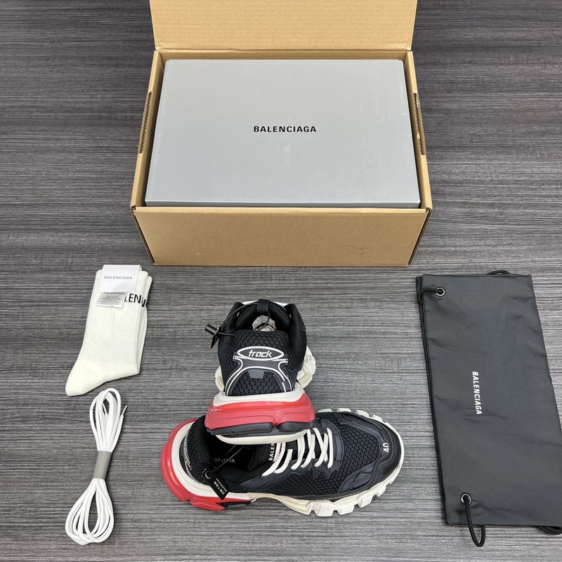 純?cè)姹?無(wú)美人尖 市場(chǎng)天花闆 巴黎世家3.0網(wǎng)面款三代戶外概念鞋 Balenc