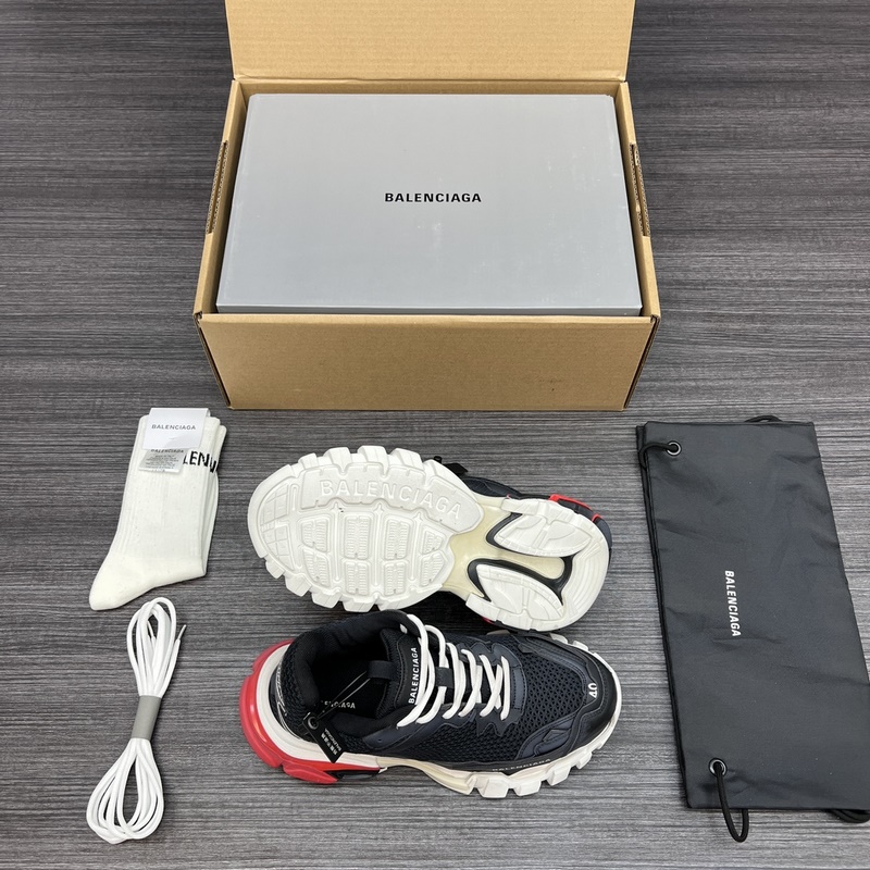 純?cè)姹?無(wú)美人尖 市場(chǎng)天花闆 巴黎世家3.0網(wǎng)面款三代戶外概念鞋 Balenc