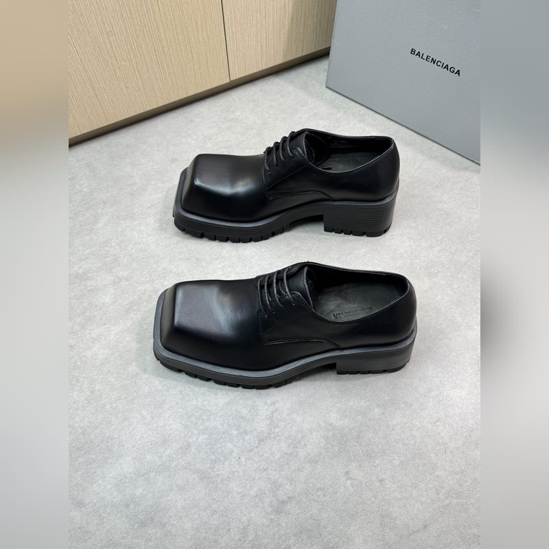[ BALENCIAGA]巴黎世家 -高端品質 原單 正裝皮鞋 -鞋面：進口 納