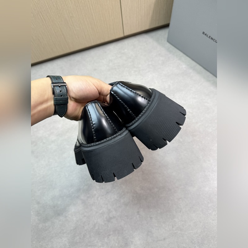 [ BALENCIAGA]巴黎世家 -高端品質(zhì) 原單 正裝皮鞋 -鞋面：進口 開