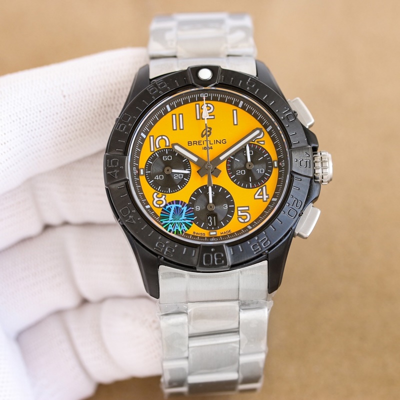 BLS新品：百年靈複仇者B01計(jì)時腕表44 (AVENGER B01 CHRON