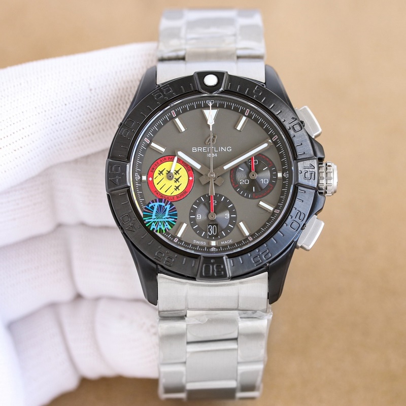 BLS新品：百年靈複仇者B01計時腕表44 (AVENGER B01 CHRON