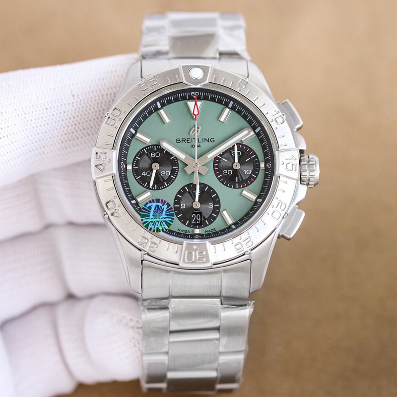 BLS新品：百年靈複仇者B01計時腕表44 (AVENGER B01 CHRON