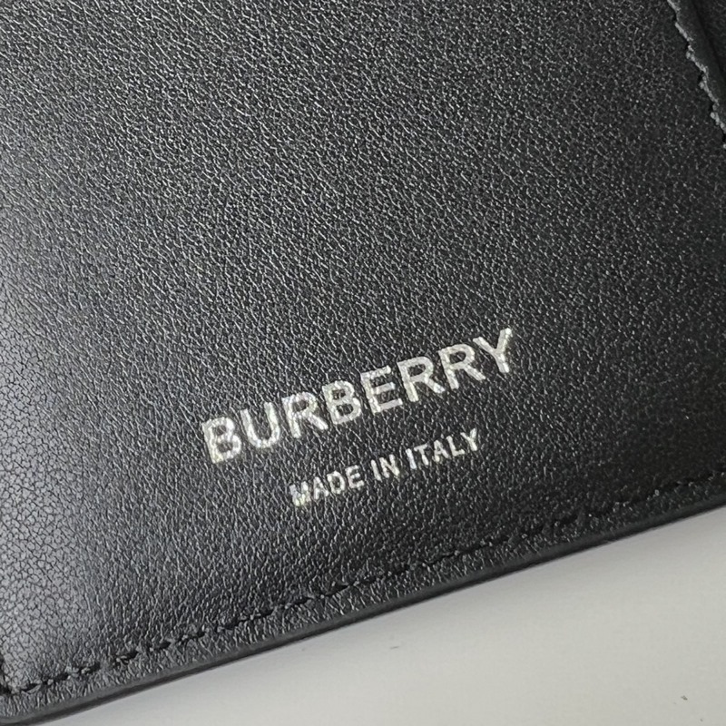 格紋折疊式護照夾 [B 家]原單出品IT~~ 細膩柔軟的小牛皮內搭，搭配格子面料