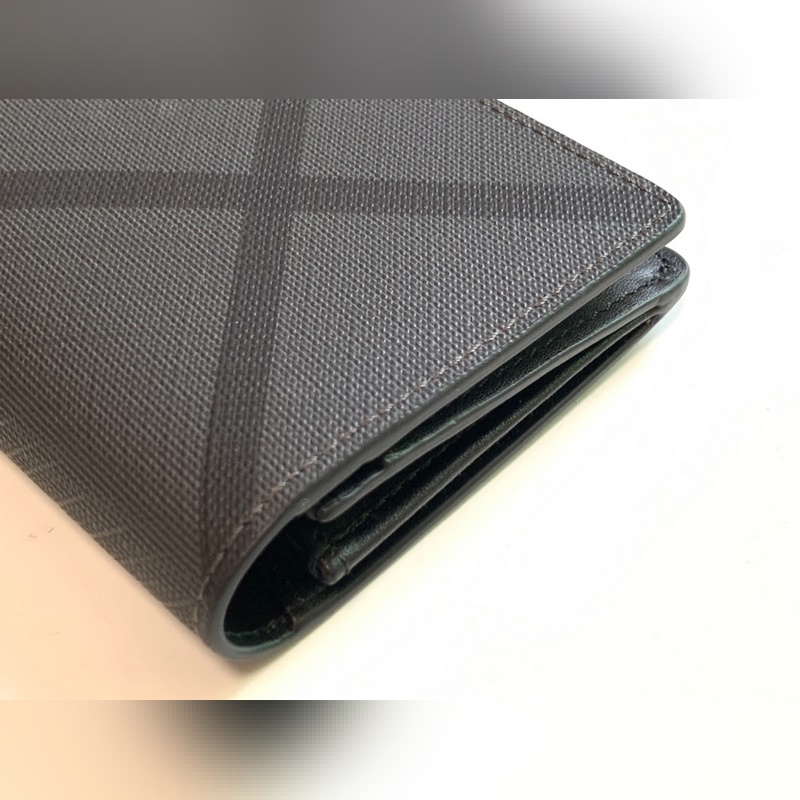 London 格紋二折包 [B 家]原單出品IT~~ 煙熏格子搭配進口粒面小牛皮