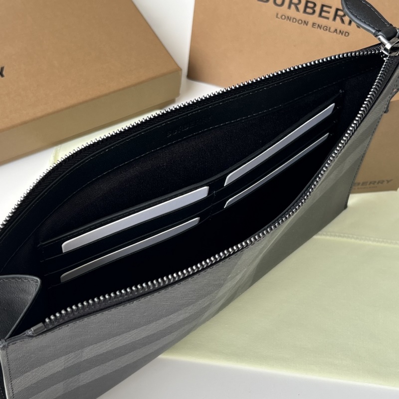 London 格紋拉鍊收納袋 裝飾標志性格紋設計[B 家]原單出品IT~~ 采用