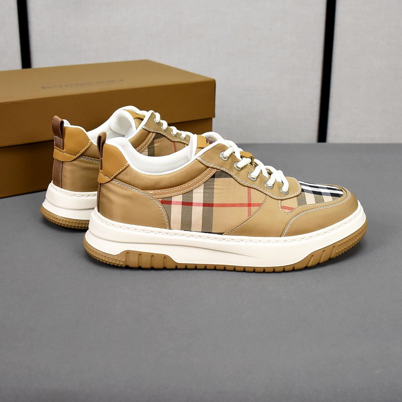 Burberry[巴寶莉]時尚系帶布鞋，鞋面采用透氣布料，橡膠發泡鞋底，男碼39