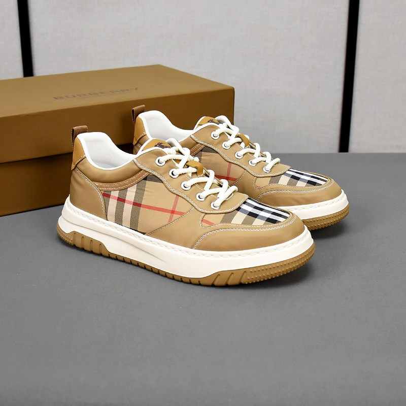 Burberry[巴寶莉]時尚系帶布鞋，鞋面采用透氣布料，橡膠發泡鞋底，男碼39