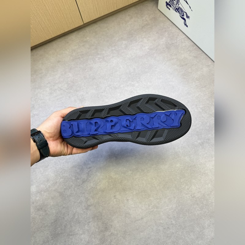 巴寶莉 BURBERRY -高端品質(zhì) 原單 休閑運動闆鞋 -鞋面：進(jìn)口 納帕小牛