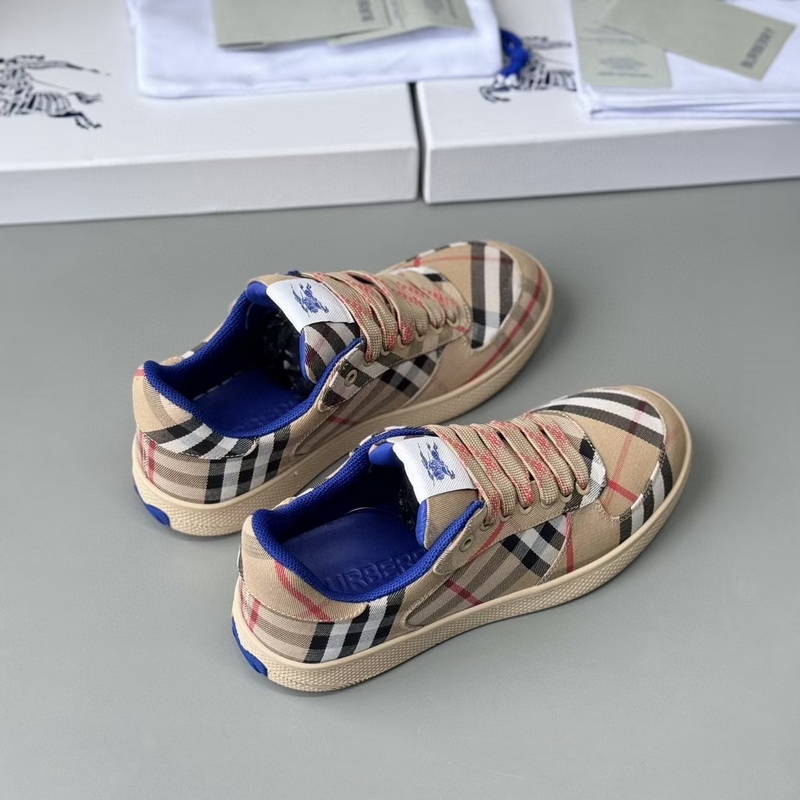 巴寶莉 BURBERRY 380  巴寶莉 BURBERRY 沙色格紋 Te