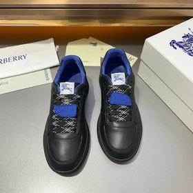 2026Ss男士經典低幫格紋帆布運動鞋，以 Vintage 複古格紋棉材質煥新演