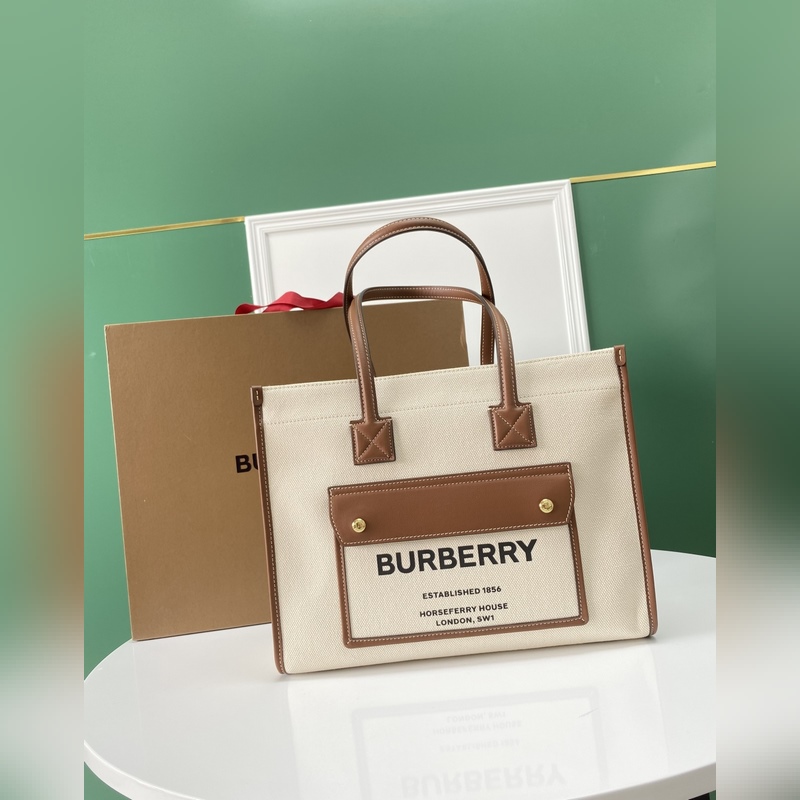 B家雙色帆布拼皮皮革Freya意大利精制托特包，選用緝明線皮革及棉質帆布制成，裝